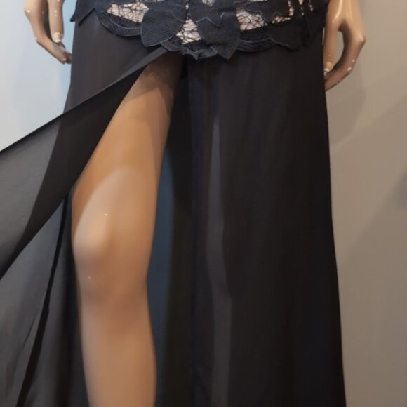 Saints + Secrets Lace Bodice Formal Maxi Dress Slit Chiffon Drop Waist Black - Picture 7 of 16